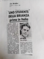 UNO STUDENTE DELLA BRIANZA primo in Italia Michele Castelli, lo studente di Merate, ha vinto il ventesimo concorso ideato dalla Phillips per giovani inventori. Il ragazzo ha vinto il primo premio (quattro milioni di lire) assieme ad un altro studente, Dario Greggio, presentando al concorso lo «Studio sperimentale di digestione anaerobica applicata a materiali organici ad alto contenuto di cellulosa». Al secondo posto sono classificati Michele Francesco Beltrami, Maria Concetta Bruzzoniti ed Eleonora di Stefano, che hanno vinto un premio di due milioni. Alla parte finale erano giunti 17 finalisti di età tra i 14 e i 17 anni, provenienti da 14 province dell'Italia che si sono ritrovati ieri a Milano per essere premiati. I temi presentati sono stati i più svariati: dalla ricerca scientifica alla chimica alla fisica. Ogni studente è stato affiancato da un giornalista e nella giornata di ieri, all'Itis di via Monte Sabatini, il piccolo ricercatore, improvvisatosi docente, ha spiegato la sua scoperta. Successivamente al Circolo della Stampa sono stati comunicati i nomi dei vincitori.