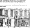 Il Konditori Bristol nel 1929, a quel tempo il Grand Hotel era gestito come una pensione. L'ingresso dell'hotel si trovava sotto la freccia. Con qualche difficoltà possiamo vedere la porta girevole, lo stesso tipo di porta che appare nel diagramma in Arbejderbladet. All'estrema sinistra della foto si intravede parzialmente il famoso ristorante “Den Gamle Braeddehytte”. Tale aspetto corrisponde grossomodo a quello che doveva apparire nel 1932 Gol'tsman, durante la sua visita.